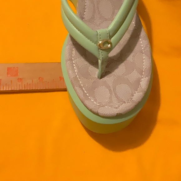 Coach Pistachio (Green) Platform Wedge Flip Flops Size 9, NWT - Picture 14 of 16